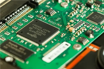 PCB板各个层有什么不同？